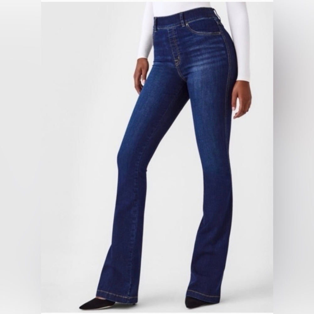 SPANX MIDNIGHT SHADE Flare Jeans with Stretch/Tummy Control
